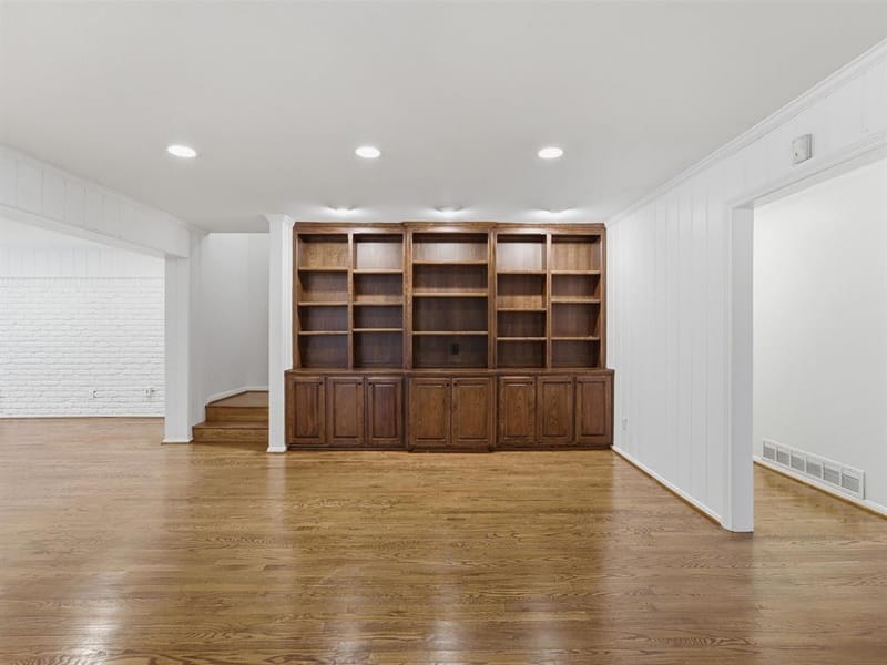 4400 Summercrest Court, Fort Worth TX 76109 - Photo 7