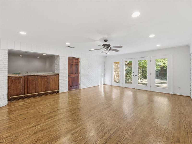 4400 Summercrest Court, Fort Worth TX 76109 - Photo 14