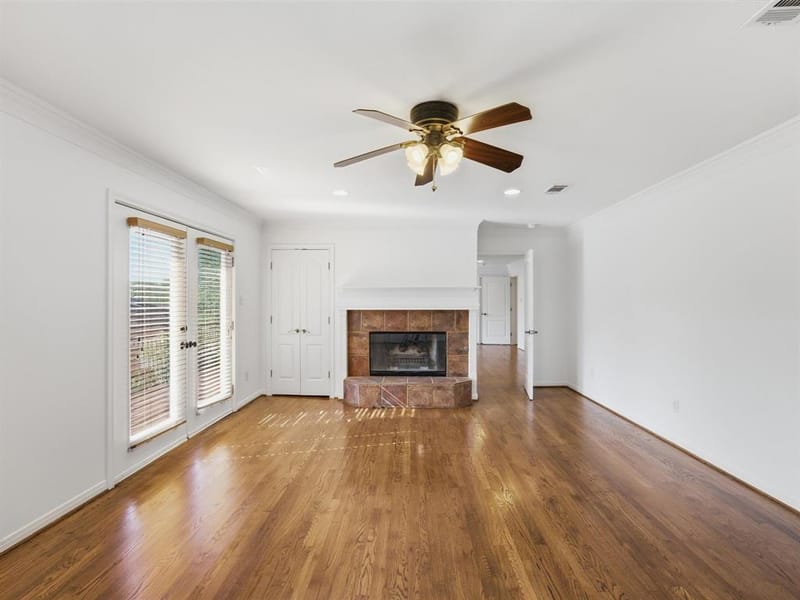4400 Summercrest Court, Fort Worth TX 76109 - Photo 15