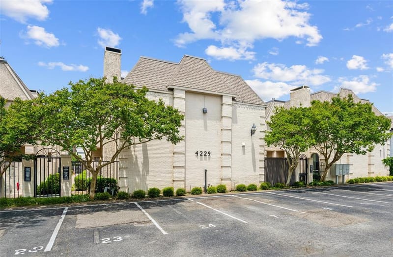 4229 Cole Avenue # 108, Dallas TX 75205 - Photo 22