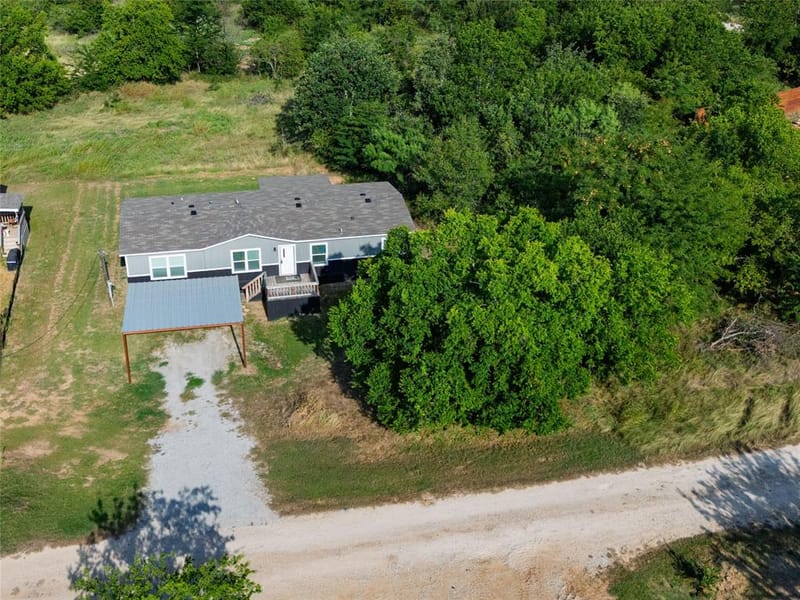 112 Buffalo Gap Drive, Bridgeport TX 76426 - Photo 2