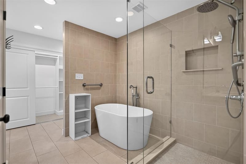 6811 Bradbury Lane, Dallas TX 75230 - Photo 17