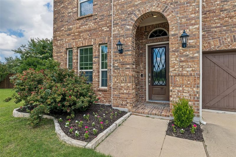 17614 Lily Court, Dallas TX 75252 - Photo 2