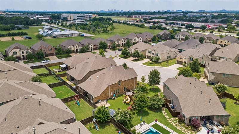 17614 Lily Court, Dallas TX 75252 - Photo 38