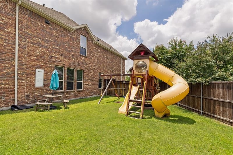17614 Lily Court, Dallas TX 75252 - Photo 33