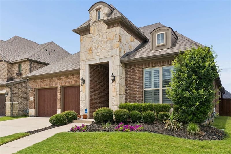 2604 Walnut Creek Lane, The Colony TX 75056 - Photo 2