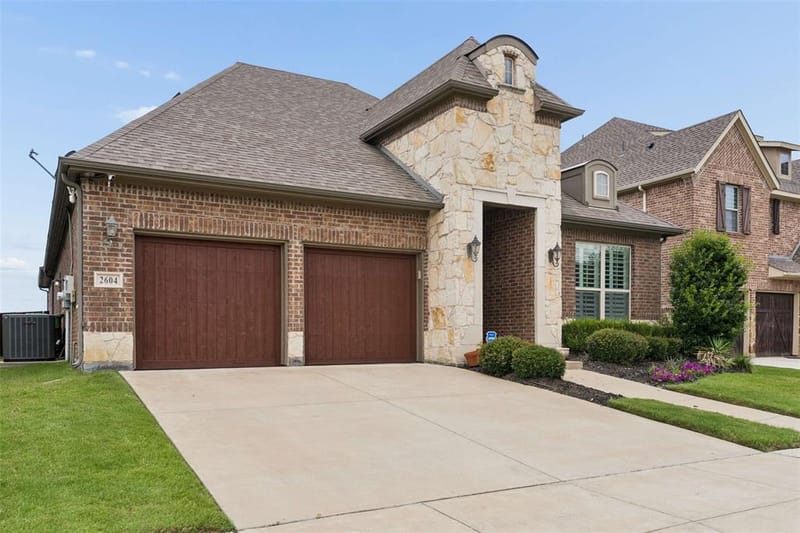 2604 Walnut Creek Lane, The Colony TX 75056 - Photo 3