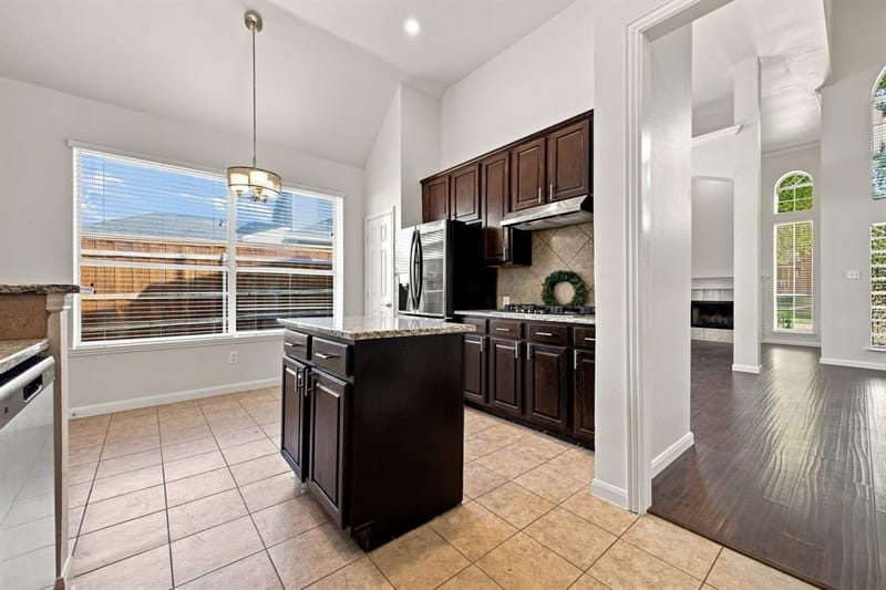 3117 Irvine Drive, Carrollton TX 75007 - Photo 12