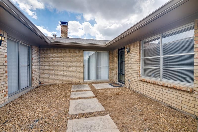 1421 Mount Vernon Drive, Mesquite TX 75149 - Photo 3