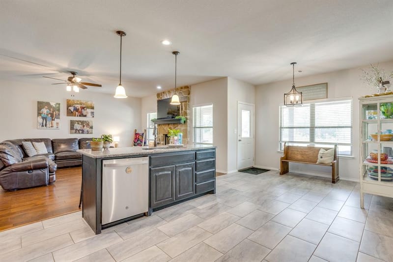7809 Emersyn Drive, Rio Vista TX 76093 - Photo 15