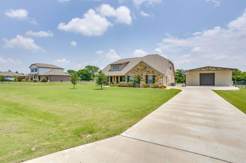 7809 Emersyn Drive, Rio Vista TX 76093 - Photo 4
