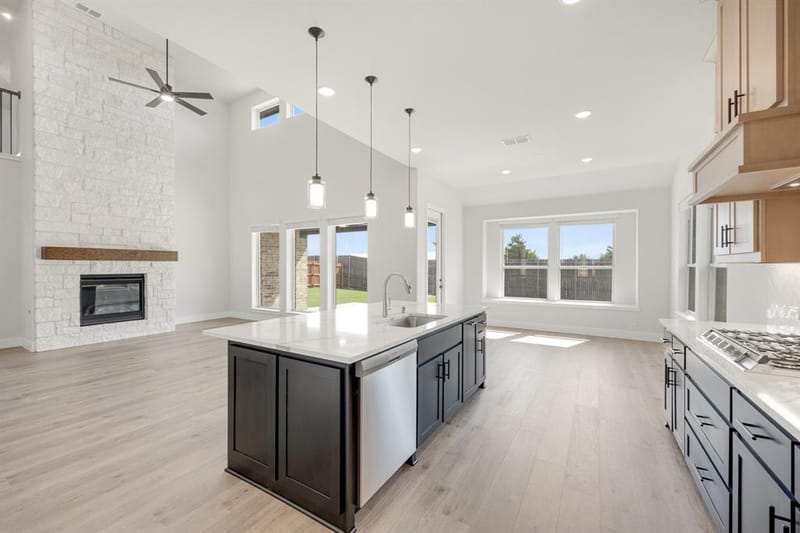 938 Cardinal Drive, Midlothian TX 76065 - Photo 13