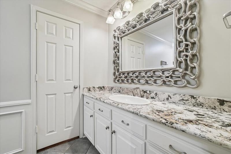 604 S Hampton Road, Oak Leaf TX 75154 - Photo 28