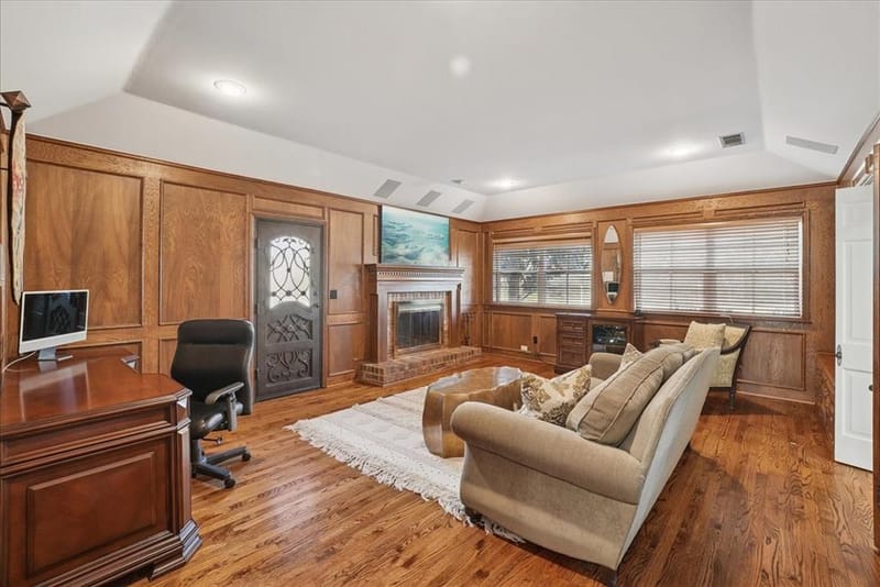 604 S Hampton Road, Oak Leaf TX 75154 - Photo 30