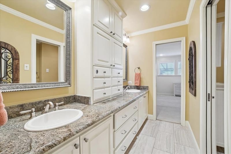 604 S Hampton Road, Oak Leaf TX 75154 - Photo 11
