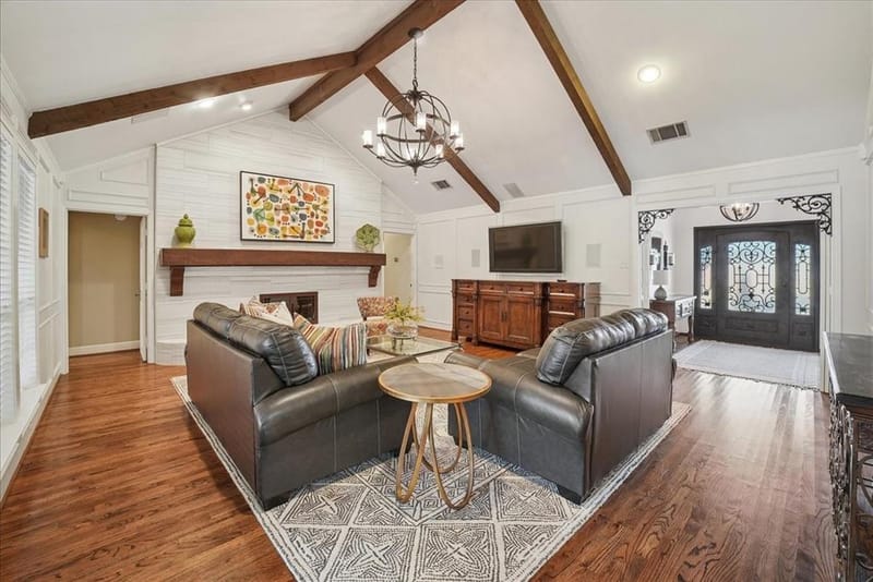604 S Hampton Road, Oak Leaf TX 75154 - Photo 8