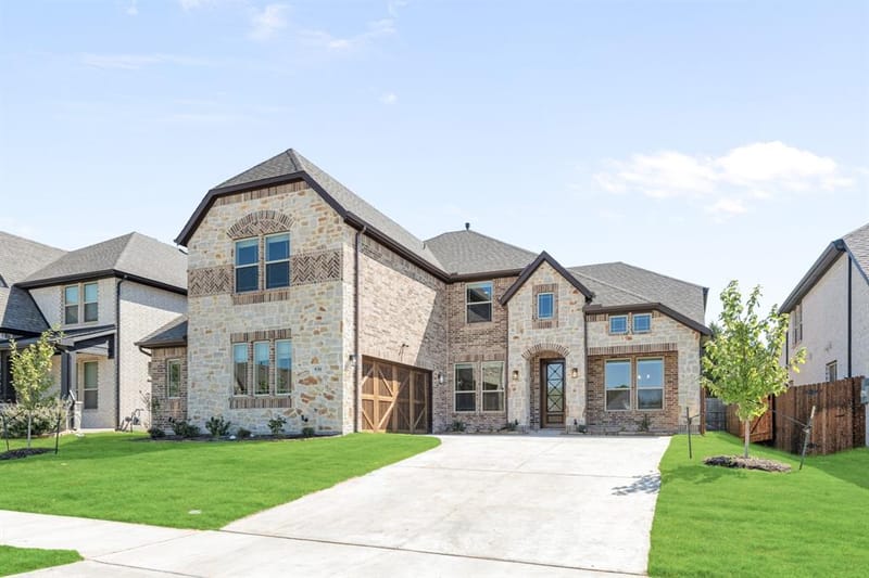 930 Cardinal Drive, Midlothian TX 76065