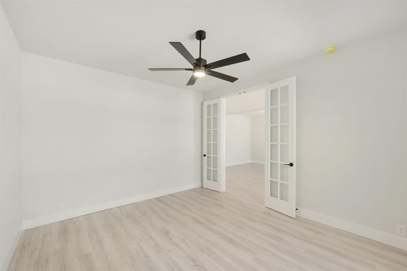 930 Cardinal Drive, Midlothian TX 76065 - Photo 10