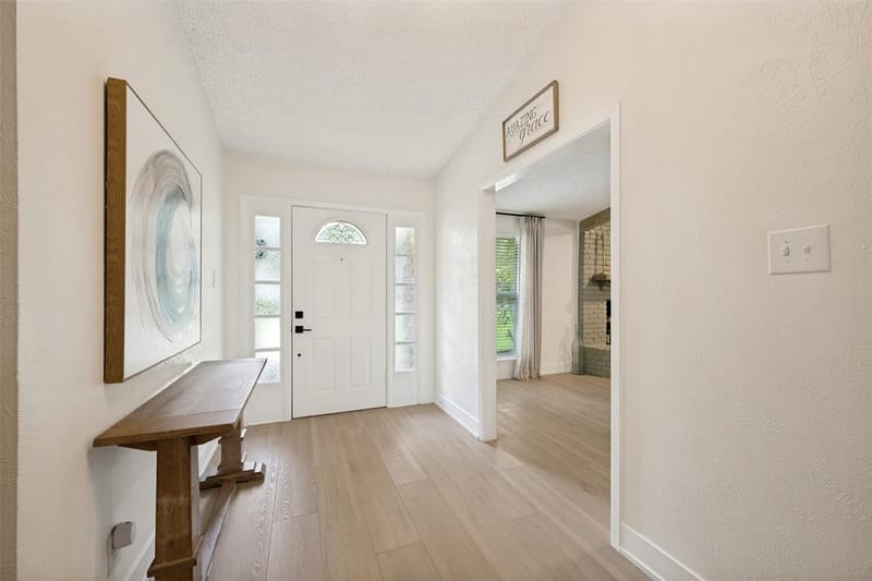909 Edgecliff Drive, Bedford TX 76022 - Photo 3