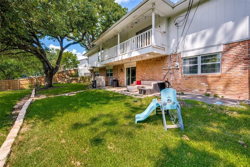 909 Edgecliff Drive, Bedford TX 76022 - Photo 25