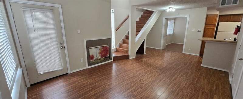 9805 Walnut Street # 204, Dallas TX 75243 - Photo 2
