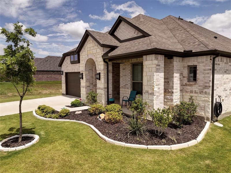 1917 Daybreak Drive, Venus TX 76009 - Photo 2