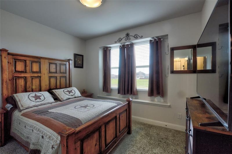 1917 Daybreak Drive, Venus TX 76009 - Photo 20