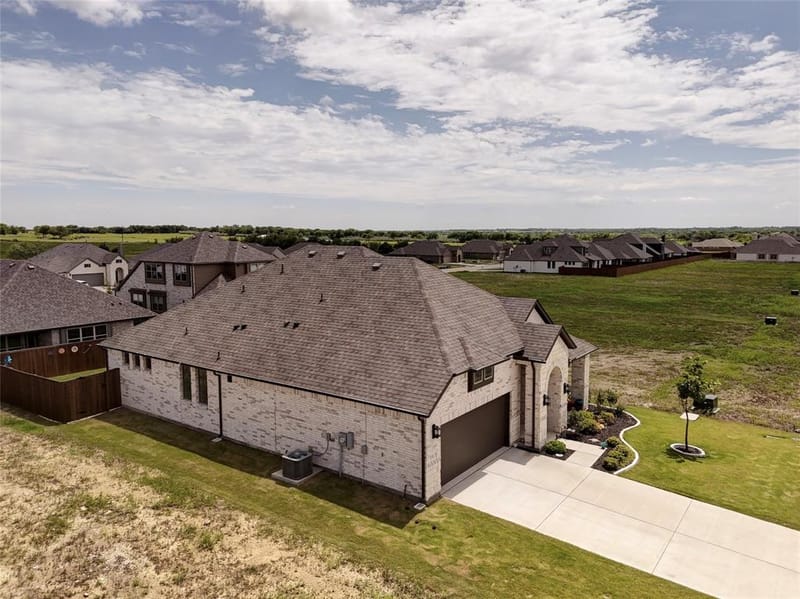 1917 Daybreak Drive, Venus TX 76009 - Photo 33