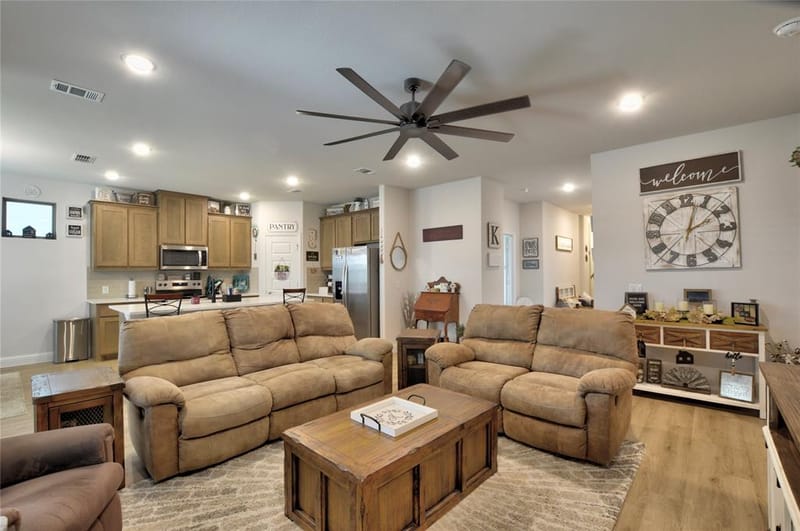 1917 Daybreak Drive, Venus TX 76009 - Photo 11