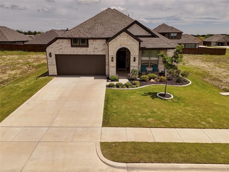 1917 Daybreak Drive, Venus TX 76009 - Photo 29