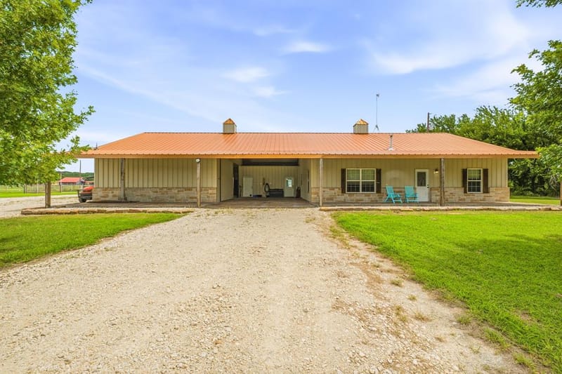 2400 Horsemans Drive, Stephenville TX 76401 - Photo 2