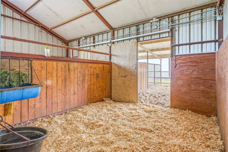2400 Horsemans Drive, Stephenville TX 76401 - Photo 21