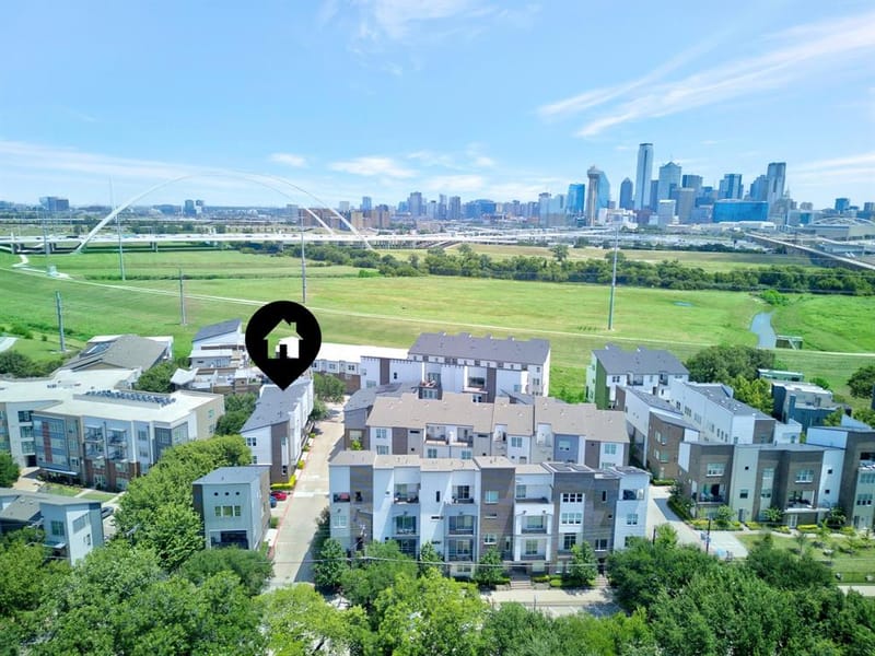 381 E Greenbriar Lane # 304, Dallas TX 75203 - Photo 38