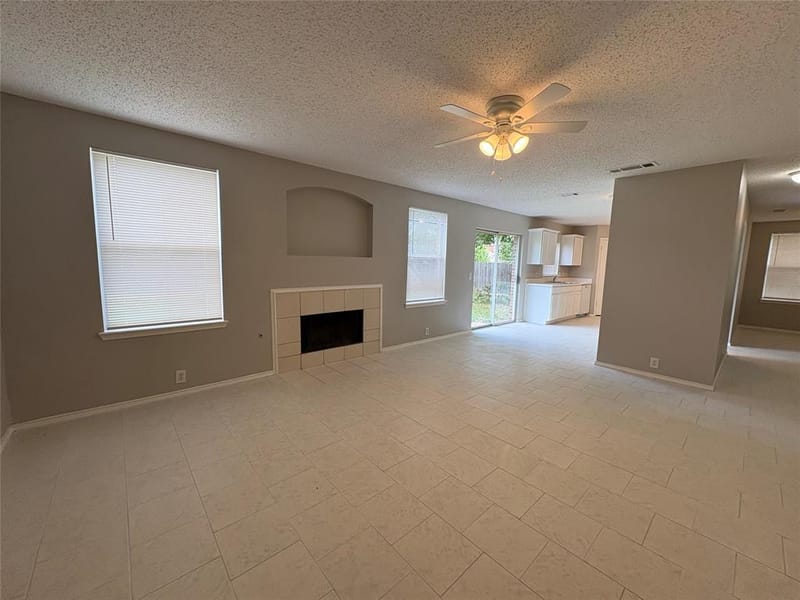 1817 Berkeley Drive, Glenn Heights TX 75154 - Photo 6