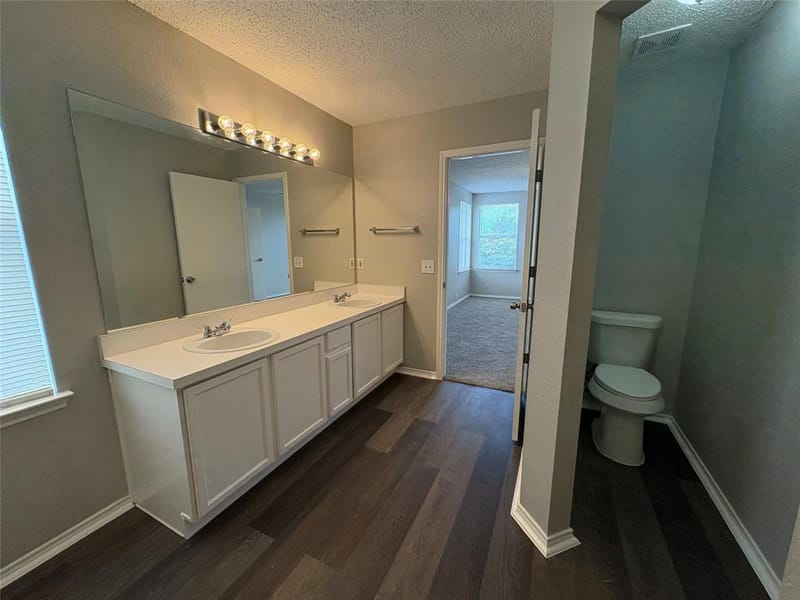 1817 Berkeley Drive, Glenn Heights TX 75154 - Photo 24