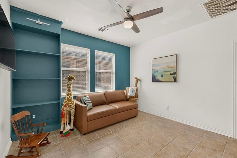 6830 Prairie Flower Trail, Dallas TX 75227 - Photo 19