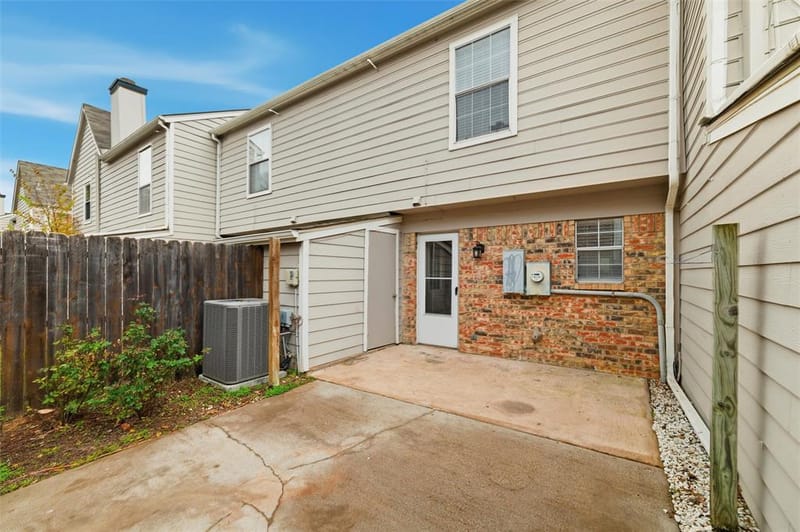 112 Churchill Lane, Euless TX 76039 - Photo 26
