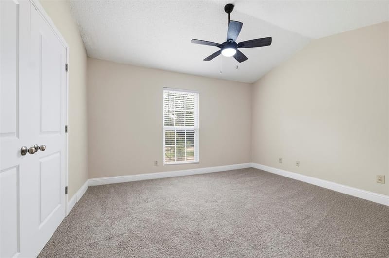 112 Churchill Lane, Euless TX 76039 - Photo 15
