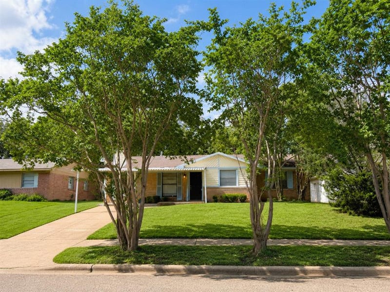 1315 Athens Drive, Mesquite TX 75149 - Photo 8