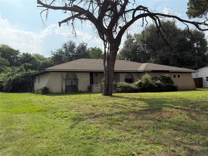 6400 Kingston Drive, Colleyville TX 76034 - Photo 2