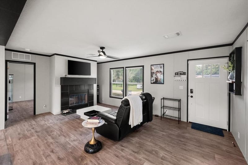 3896 NW County Road 3111, Purdon TX 76679 - Photo 6
