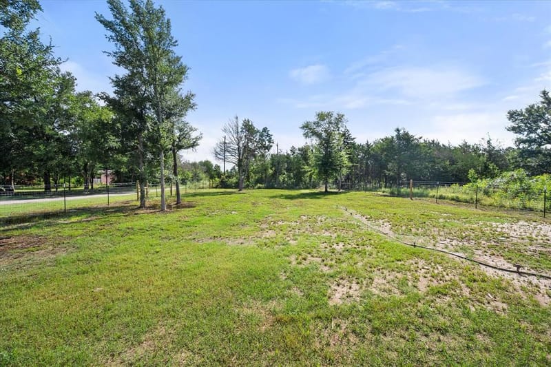 3896 NW County Road 3111, Purdon TX 76679 - Photo 32