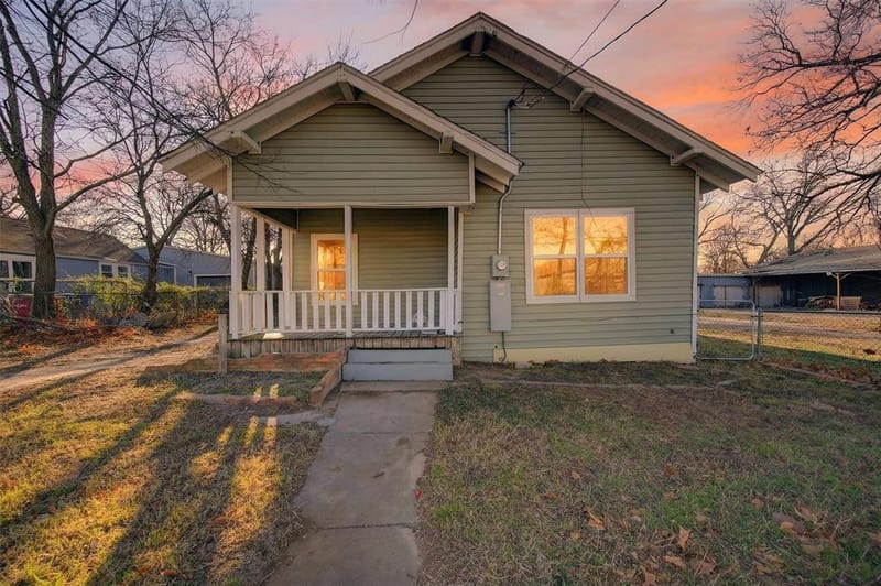 710 E Lamar Street, Sherman TX 75090 - Photo 2