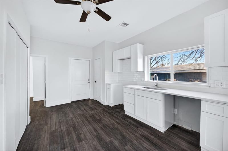 710 E Lamar Street, Sherman TX 75090 - Photo 5