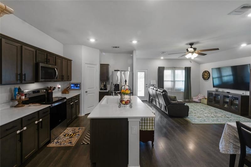 806 Twin Edge Drive, Royse City TX 75189 - Photo 6