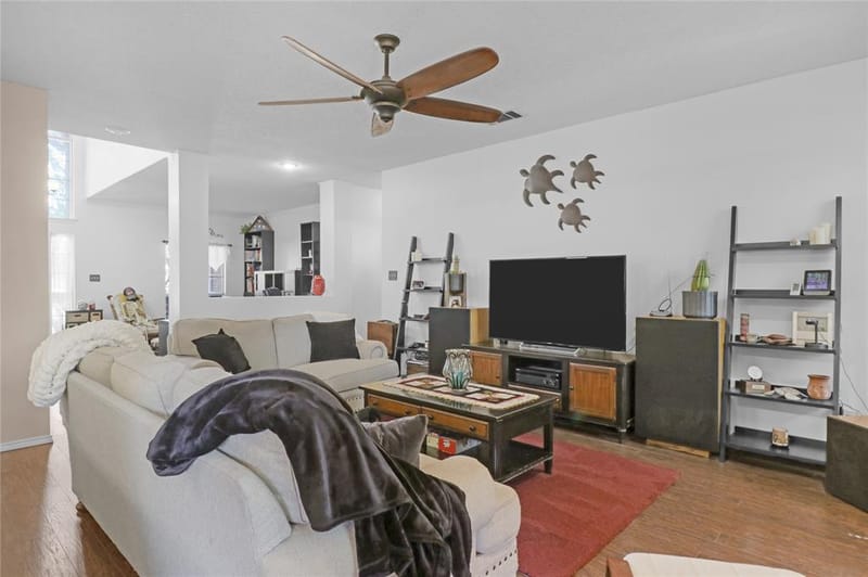 5502 Hyannis Drive, Arlington TX 76018 - Photo 5