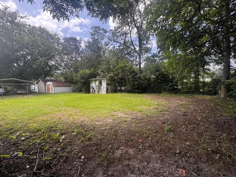 414 W 4th Street, Mount Pleasant TX 75455 - Photo 15