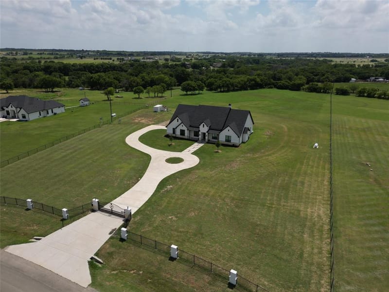 4790 Austin Circle, Sanger TX 76266 - Photo 37