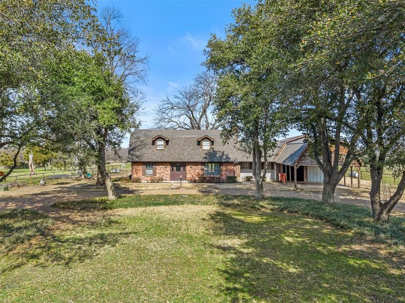 3998 County Road 2706, Caddo Mills TX 75135 - Photo 2