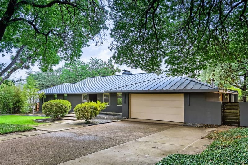 7236 Meadow Lake Avenue, Dallas TX 75214 - Photo 3